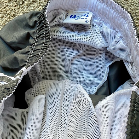 Men’s Cargo Swim Trunks - Picture 8 of 10